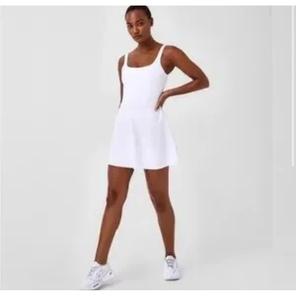 NWT SPANX Get Moving Square Neck Dress In White Tennis Golf Athletic